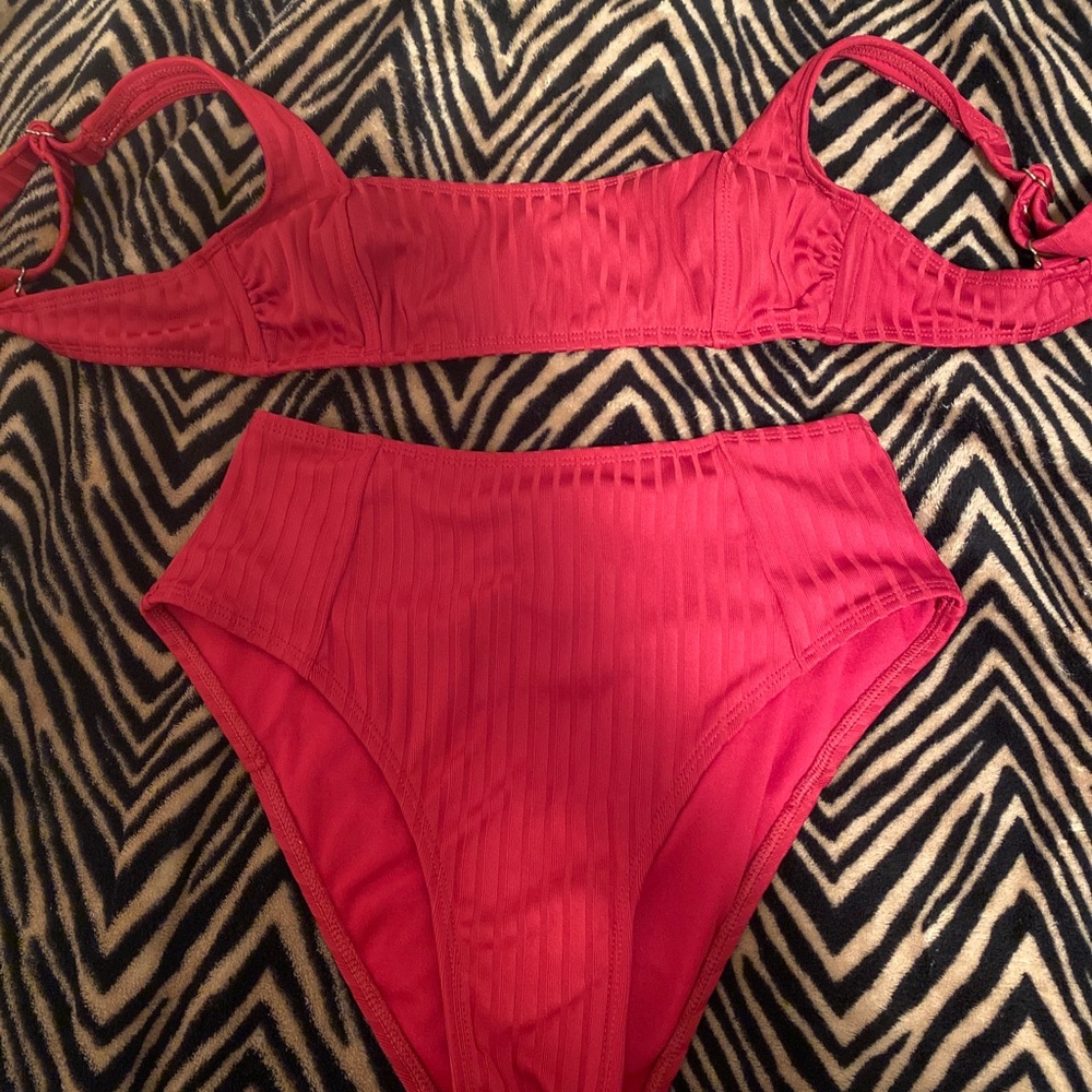 Swim suit